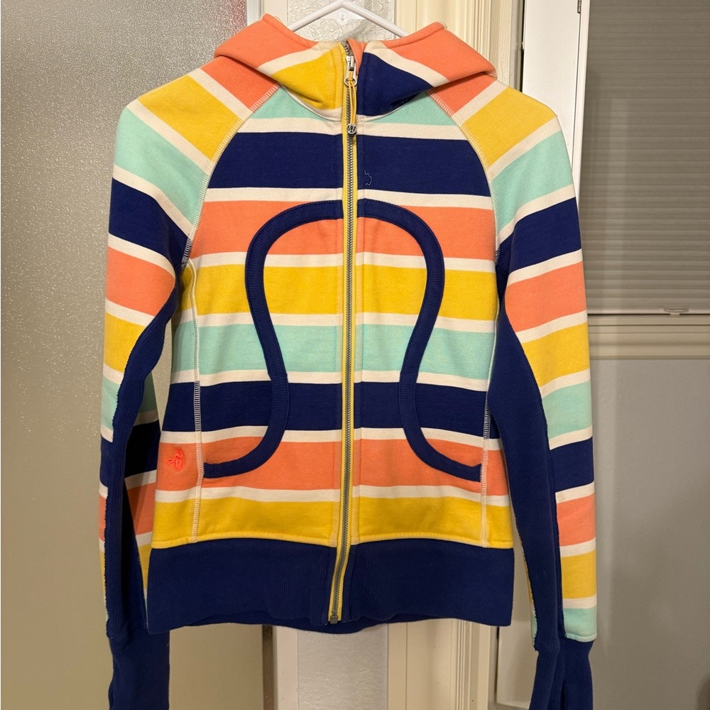 Lululemon SeaWheeze striped scuba hoodie size 4 🦄